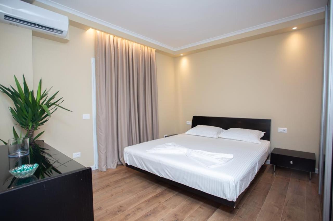 David Center Apartment Tirana Exterior photo